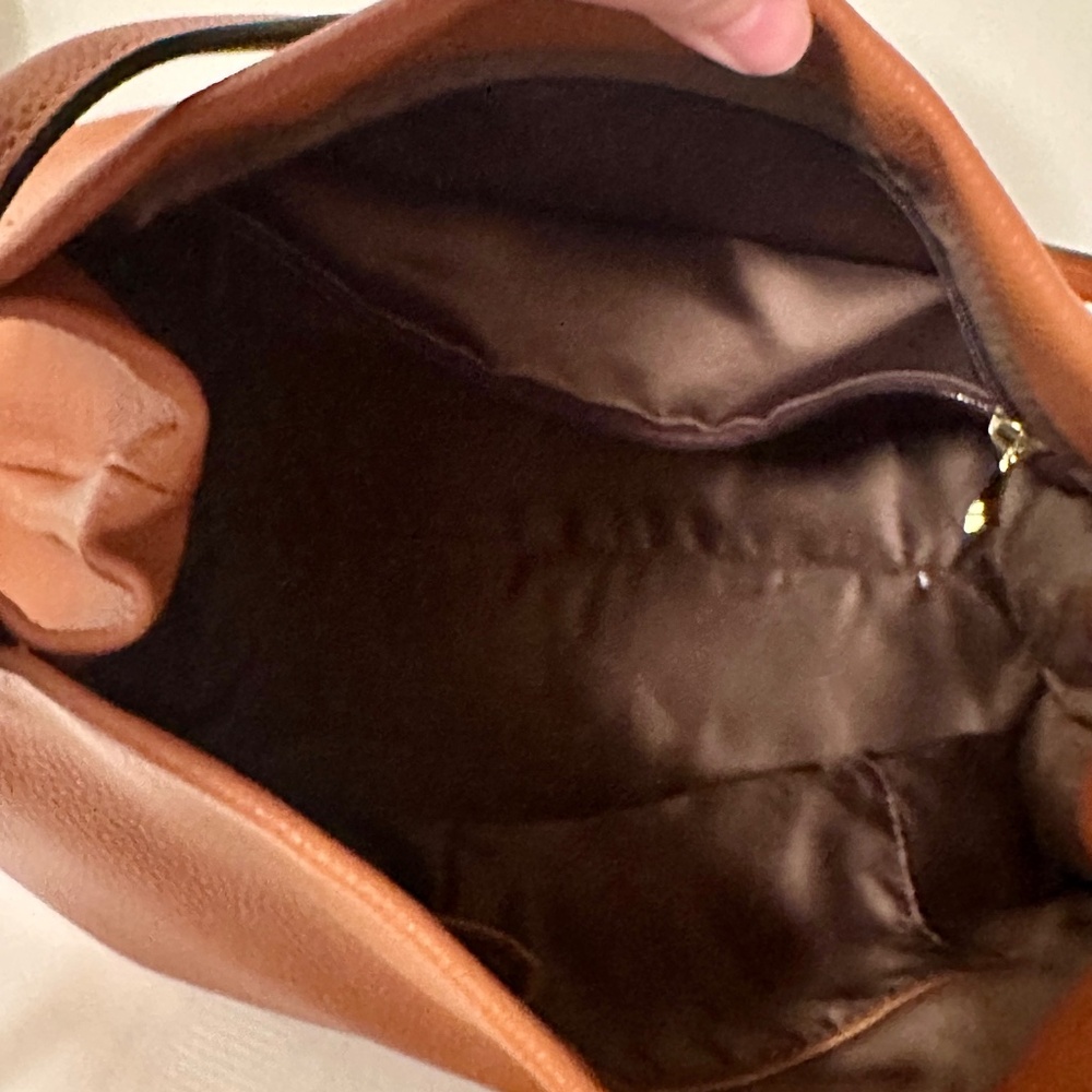 Kattee Leather Tote Bag - Picture 5 of 6